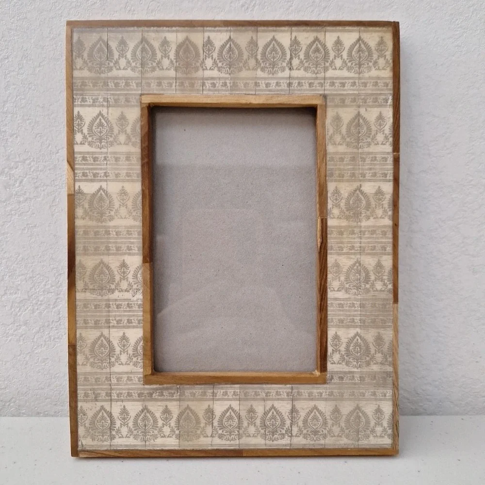 Vintage Ornate Tile Solid Wood Picture Frame 6.5